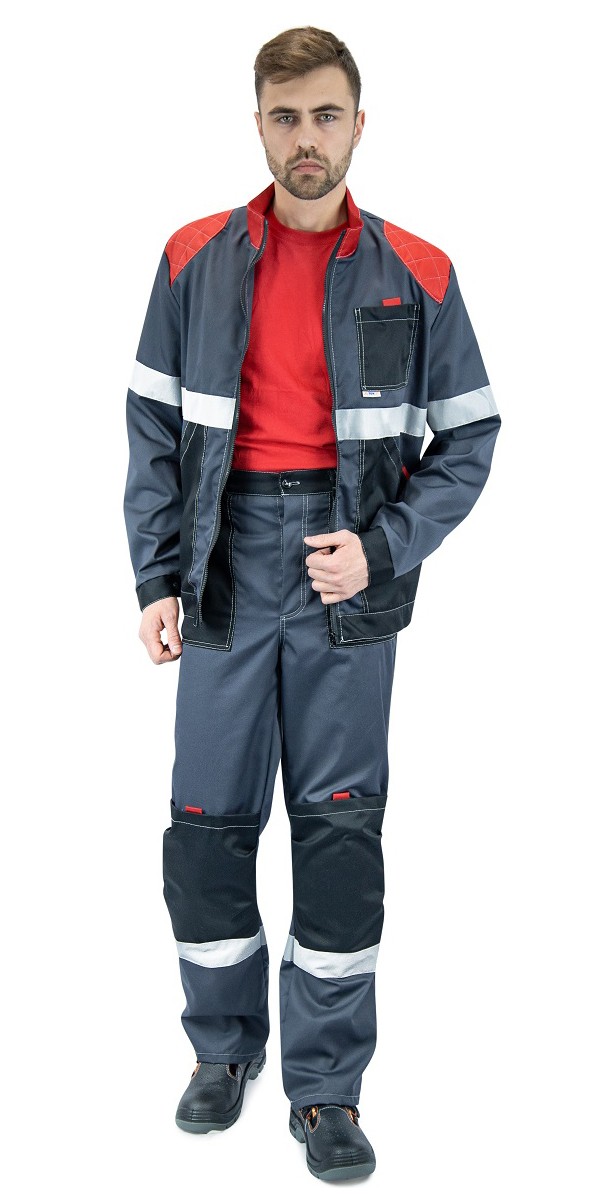 С Днём строителя!