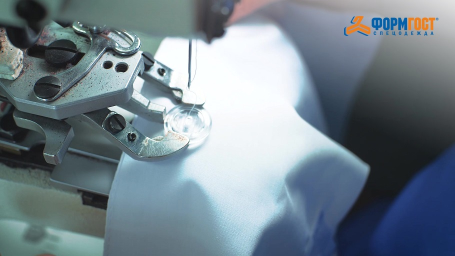 Прочно пришитые пуговицы на спецодежде производства ФОРМГОСТ