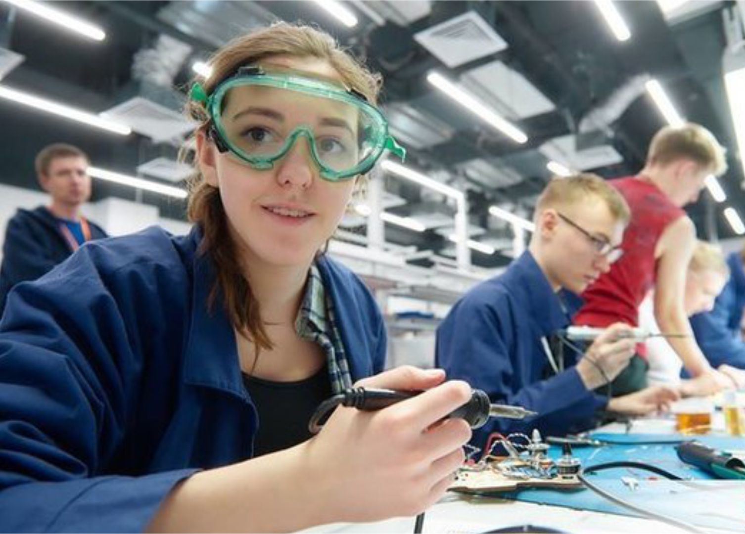 Халаты рабочие (бязь, 100% хлопок)